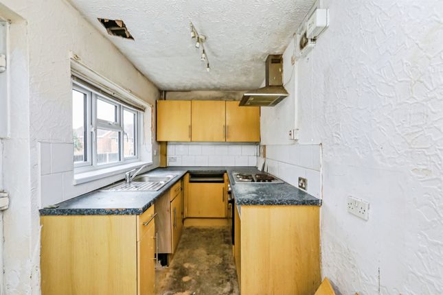 64, Station Road, Sheffield photo 4