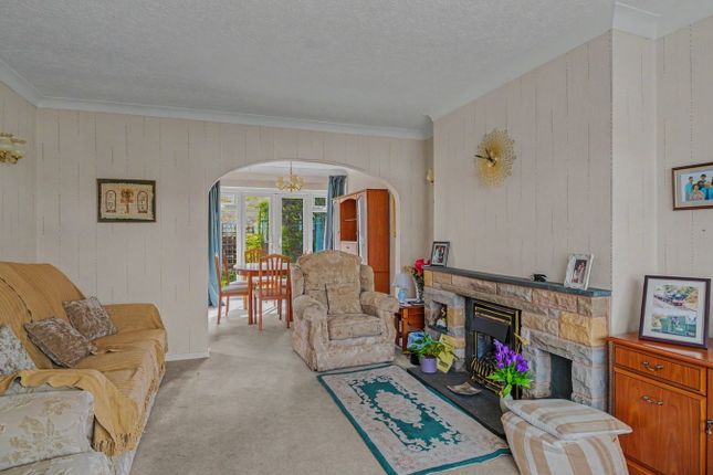 49, Oakwood Road, Birmingham photo 2