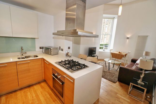Flat to rent in Simpson Loan, Edinburgh