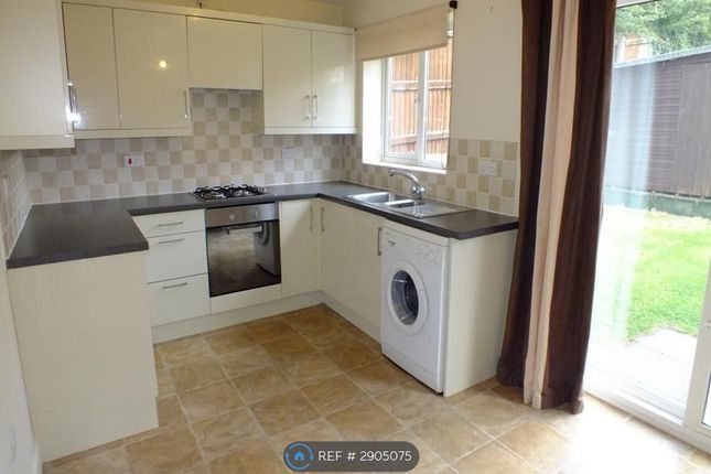 Willard Close, Chesterton, Newcastle photo 4