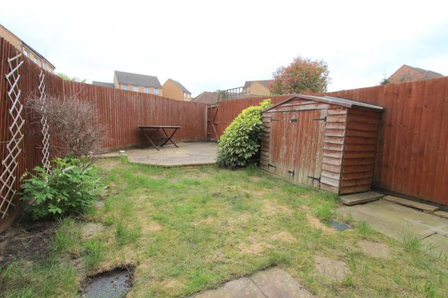 107, Johnson Drive, Bedfordshire photo 4