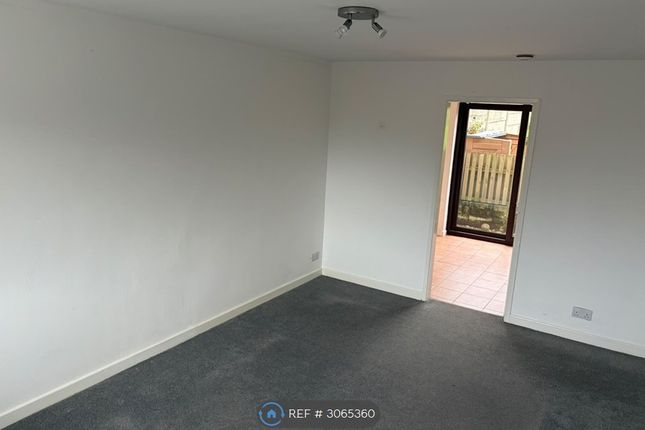 Maidenlands Crescent, Dalton-In-Furness photo 4