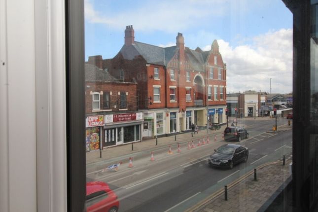 Thumbnail Flat to rent in Boothferry Road, Goole