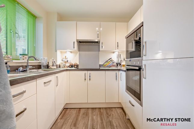 4 Coppice Gate, Beaulieu Road, Southampton photo 4