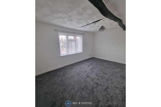 Thumbnail Flat to rent in Wormgate, Boston