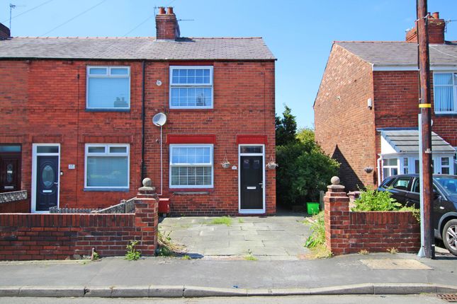 End terrace house for sale in Mendip Grove, St. Helens