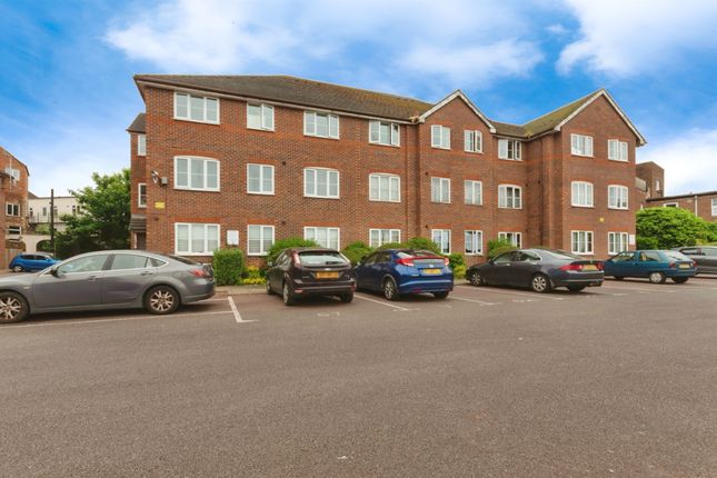Thumbnail Flat for sale in Upper Priory Street, Northampton