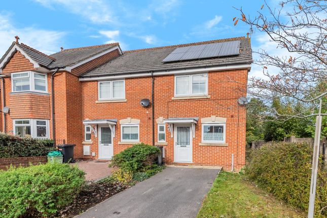 End terrace house to rent in Lambourn, Berkshire