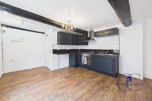 Flat 1, Tewkesbury photo 2