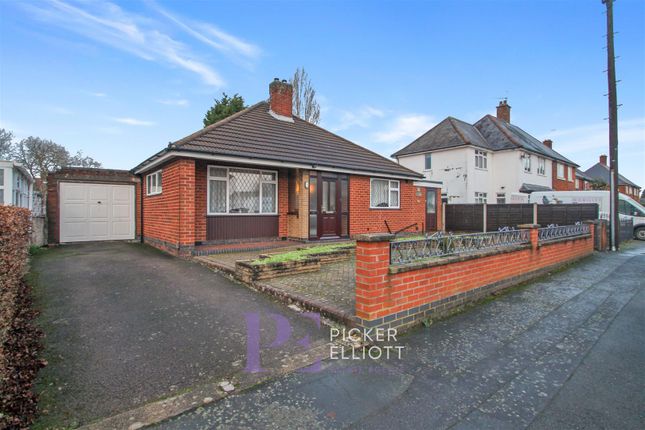 Thumbnail Bungalow for sale in King Richard Road, Hinckley