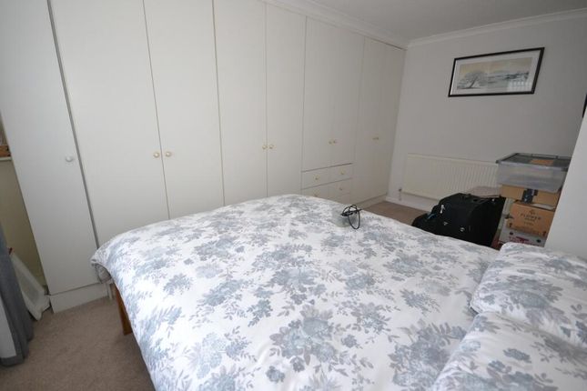 50, Broad Oak, Hull photo 5