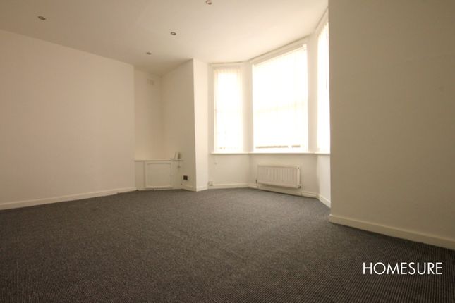 Thumbnail Flat to rent in Windsor Road, Tuebrook