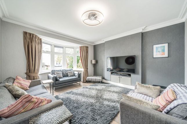 21, Chepstow Road, London photo 2