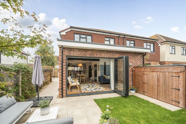 1364570-4-68E64c2...