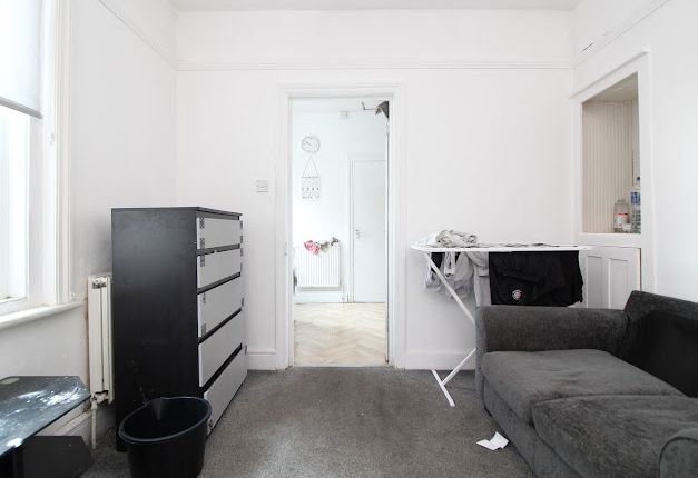 69, Morris Road, Southampton photo 5