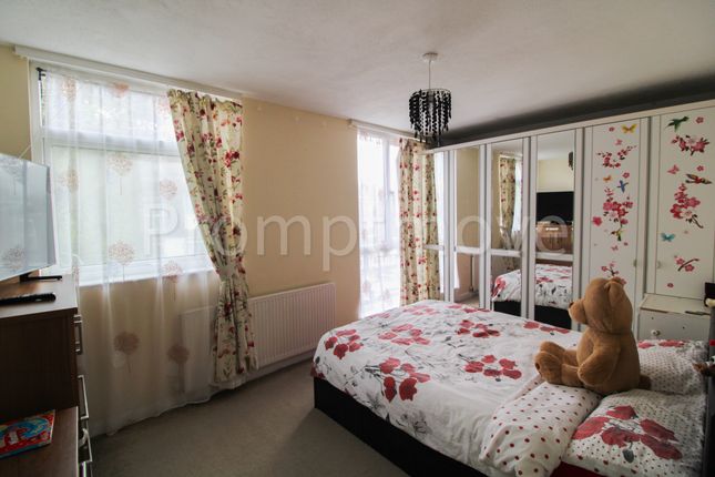 Property to rent in Trowbridge Gardens, Luton