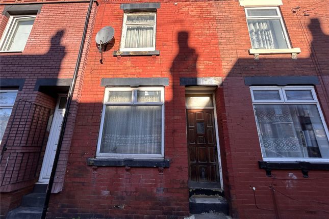 3-bed terraced on 36, Nowell Mount, West Yorkshire, £70,000
