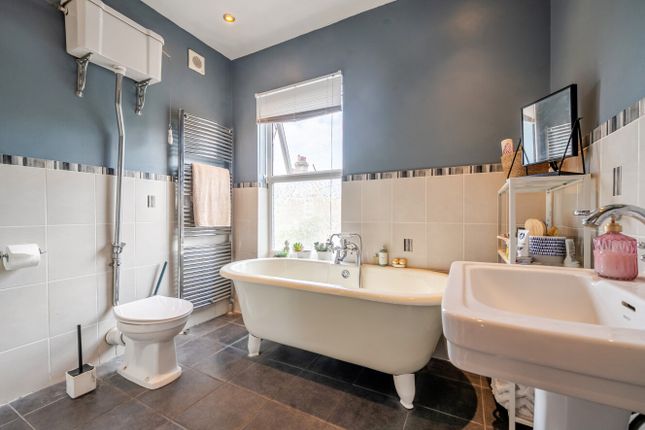 15, Marlborough Road, London photo 4