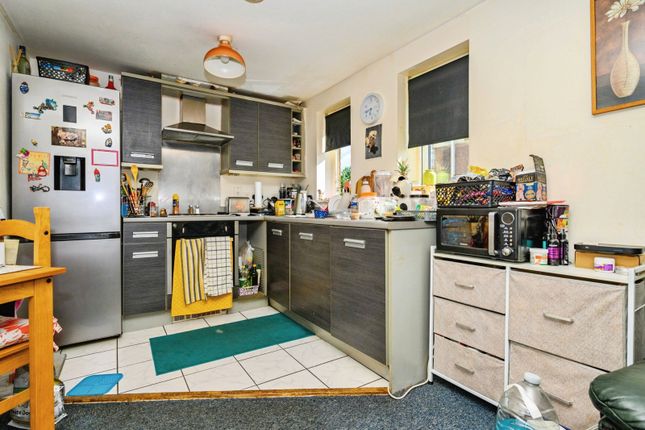 43, Russett Way, Bedfordshire photo 4