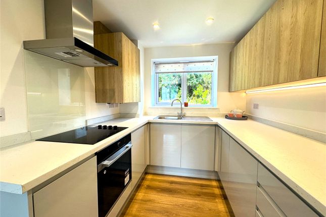 7, Holiburn, St Austell photo 3