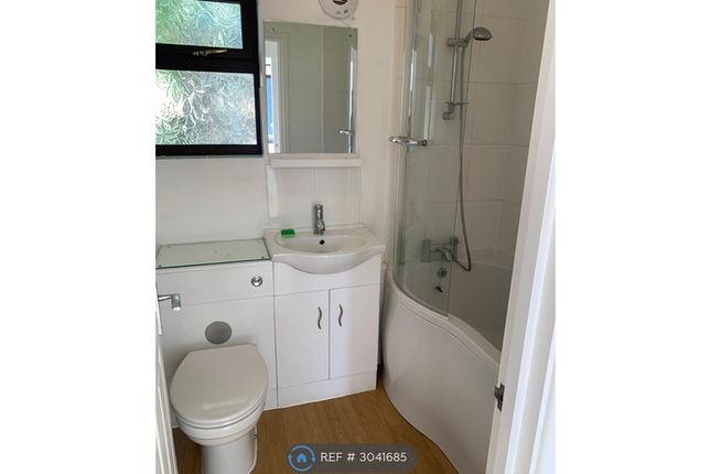 Launditch Crescent, Downham Market photo 5