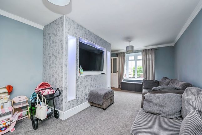 8, Caunton Close, Mansfield photo 2