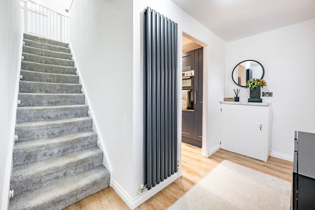 19 Doon Place, Kirkintilloch, Glasgow photo 5