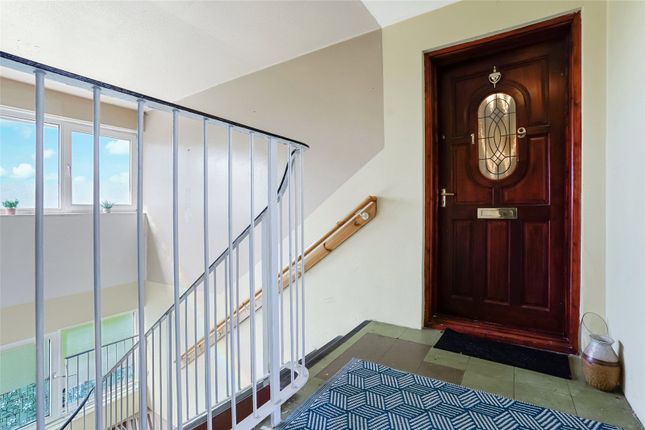 19, Margaret Street, Lanarkshire photo 3