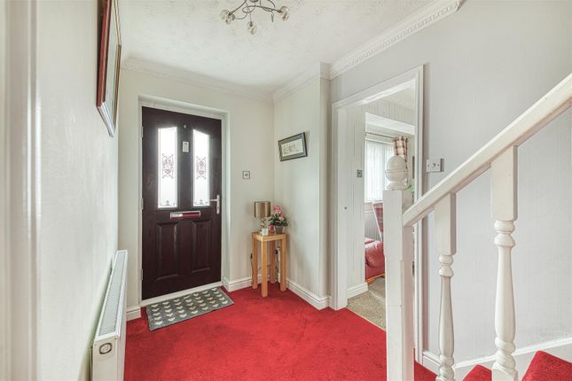 15, Oldbury Close, Derby photo 3