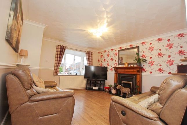 Semi-detached house for sale in Willow Close, Ulceby