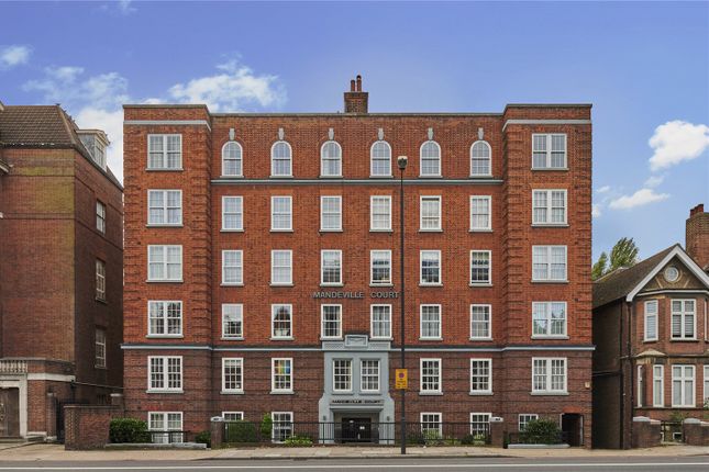 Flat for sale in Mandeville Court, Finchley Road