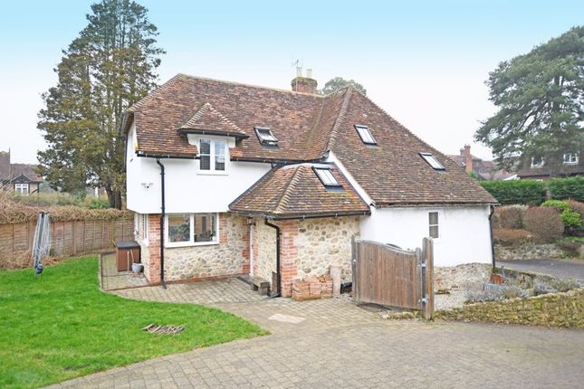 Thumbnail Detached house for sale in Roundwell, Bearsted, Maidstone