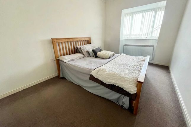 Flat for sale in Worth Court, Monkston