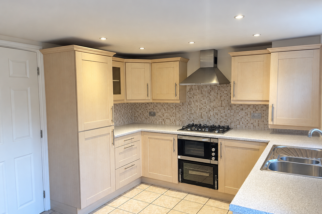 26, Masterson Street, Exeter photo 4