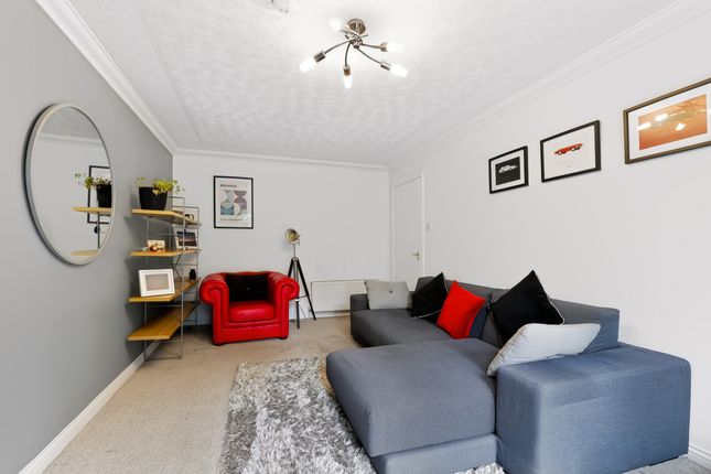 15 Brown Court, Dalratho Road, Grangemouth, Falkirk, Grangemouth photo 4