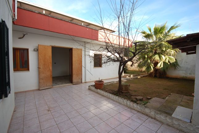 Property for sale in Carmiano, Puglia, Italy