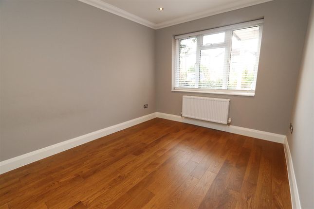 Bungalow for sale in Chelmsford Road, Shenfield, Brentwood