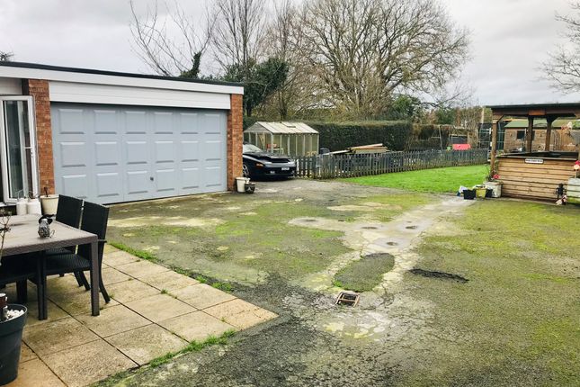 Willow Lodge, 23, Northorpe Road, Spalding photo 4