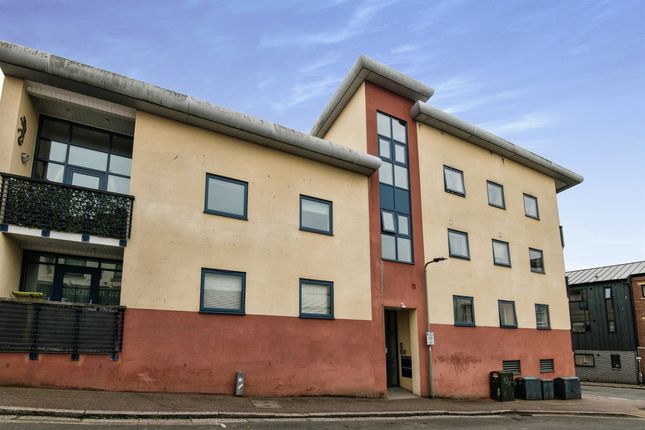 2-bed flat on Flat 7, 12, Smythen Street, Exeter, £200,000