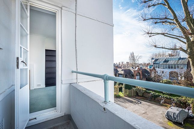 Flat for sale in Haverstock Hill, London