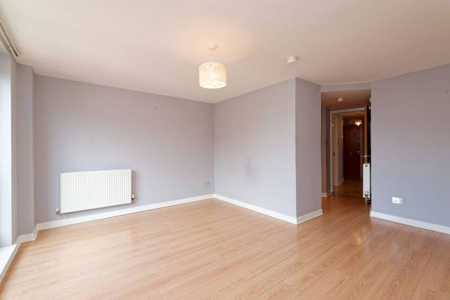 2/4 32 McPhail Street, Glasgow, G40 1AN photo 4