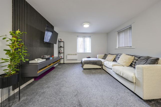 Langwood Court, Rossendale photo 4