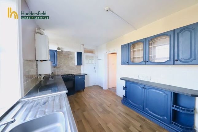 86, Gramfield Road, Huddersfield photo 5