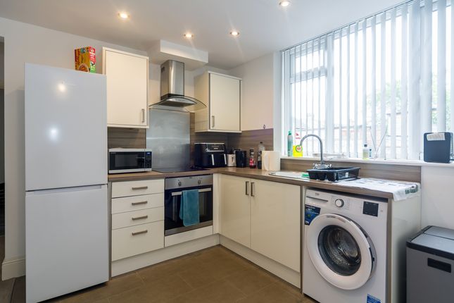 76, Flat 6, Garrick House, High Street, Peterborough photo 4