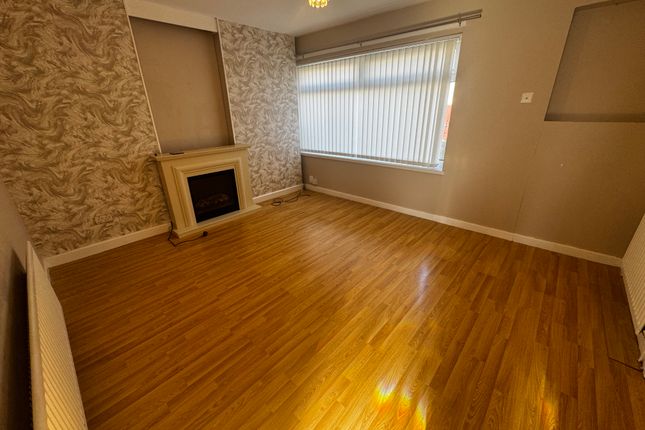 3, Watford Close, SUNDERLAND photo 3