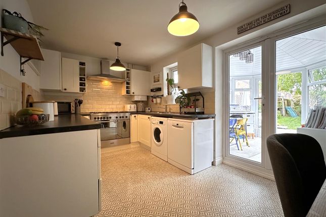 56, Cludd Avenue, Newark photo 2
