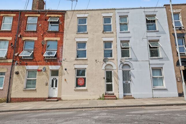 3-bed terraced on 9, Victoria Road, Margate, £125,000