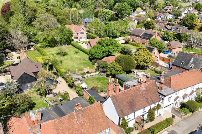 Clarence Cottage, Bourne End photo 2