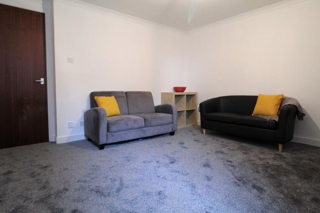 Flat to rent in Fonthill Road, Ground Floor