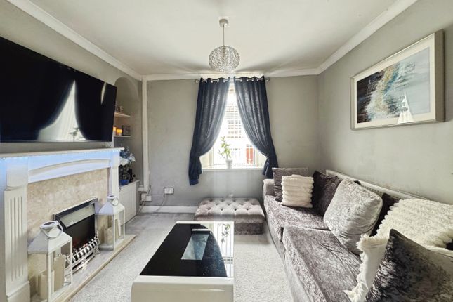 340 Neath Road, Plasmarl, West Glamorgan photo 2
